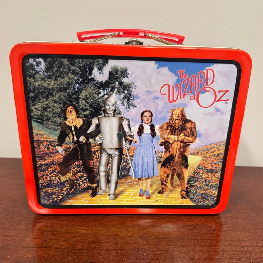 Vintage 1998 Wizard of Oz Collectible Metal Tin Lunchbox